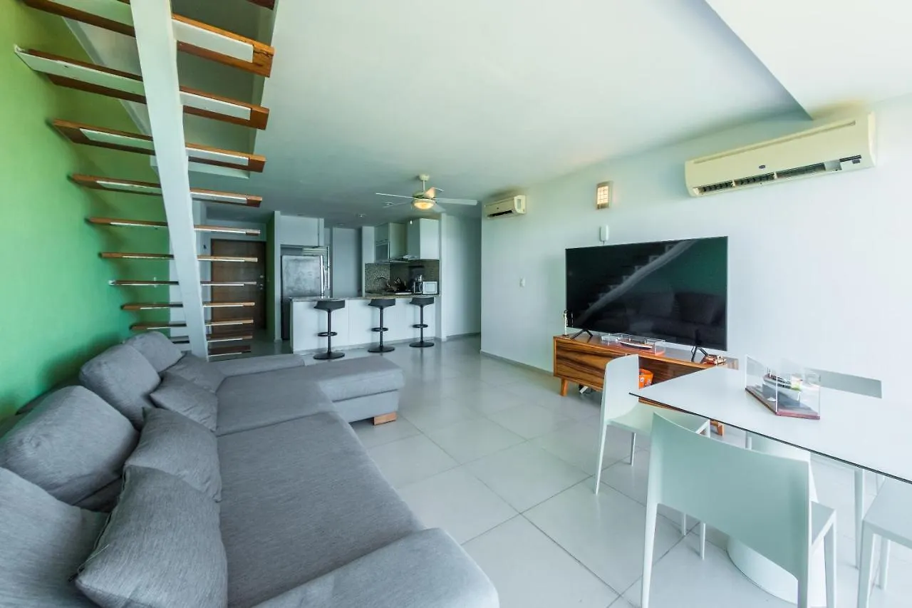 Beachfront Luxury Apartments Cancun