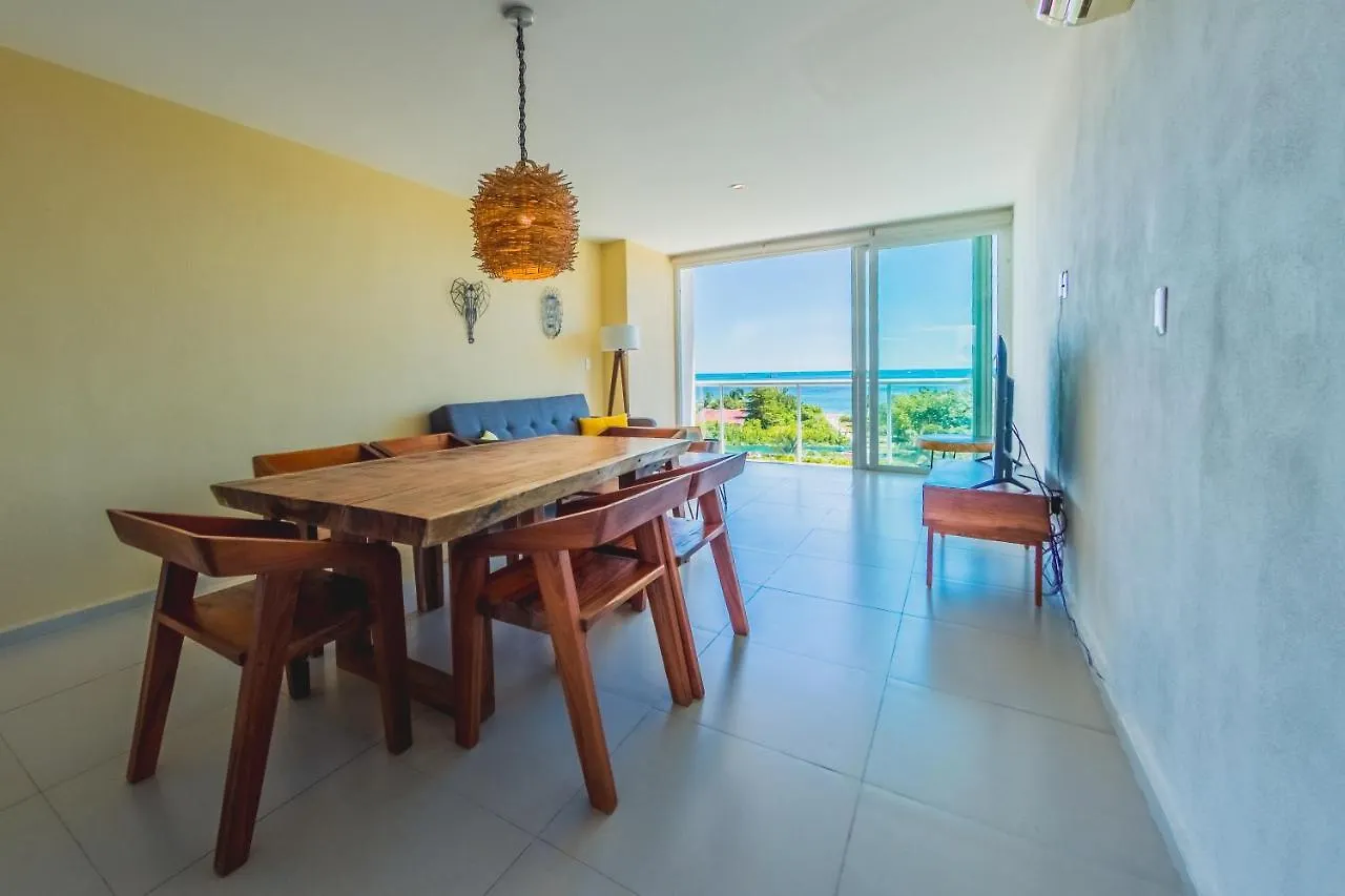 Beachfront Luxury Apartments Cancun