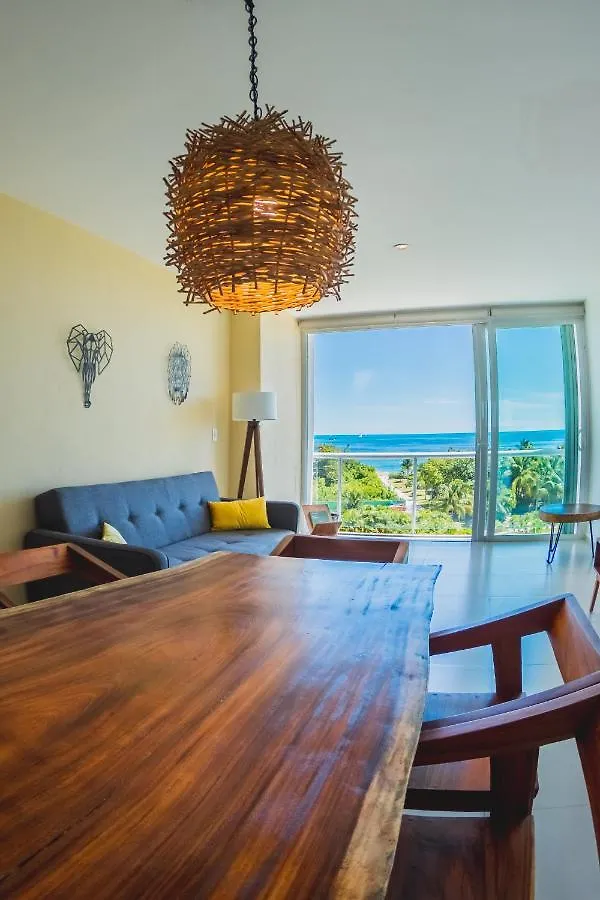 Beachfront Luxury Apartments Cancun