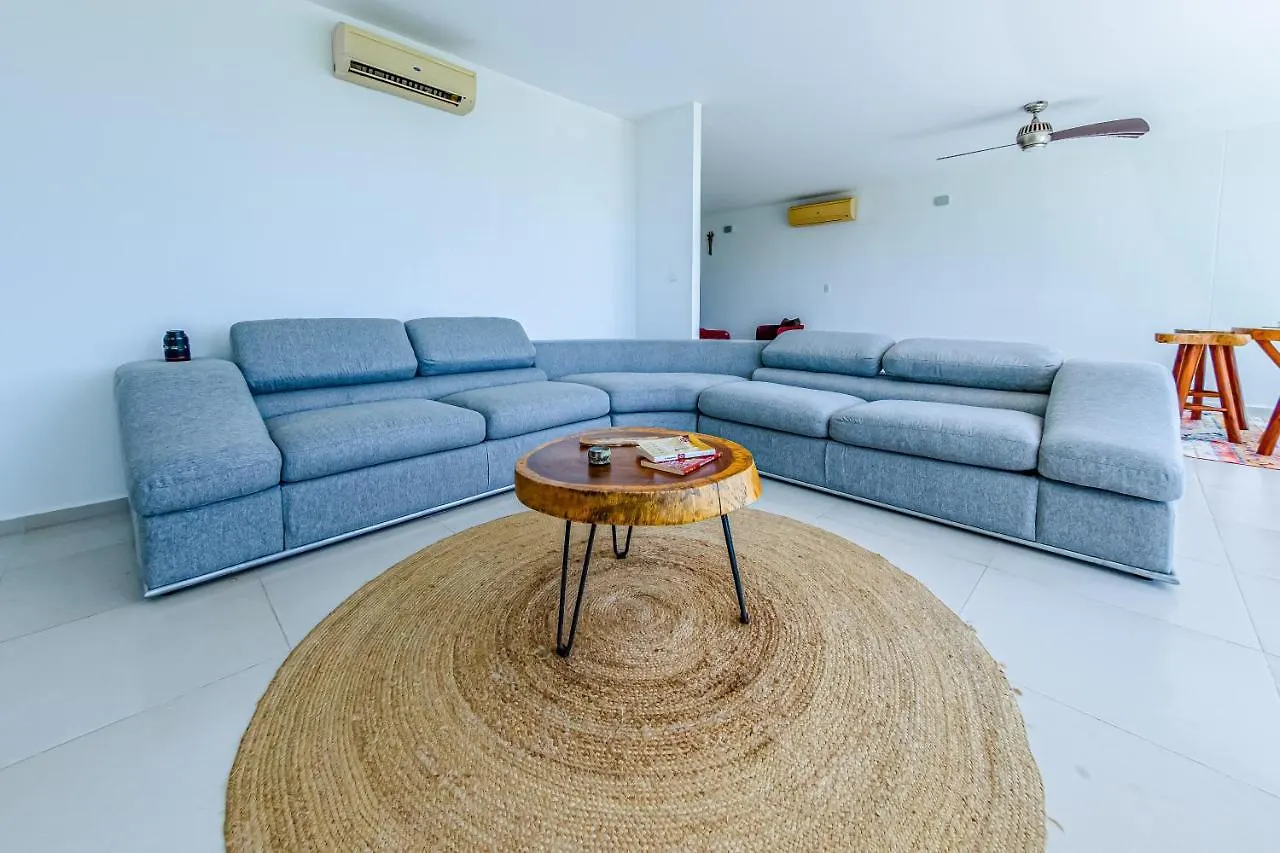 Beachfront Luxury Apartments Cancun